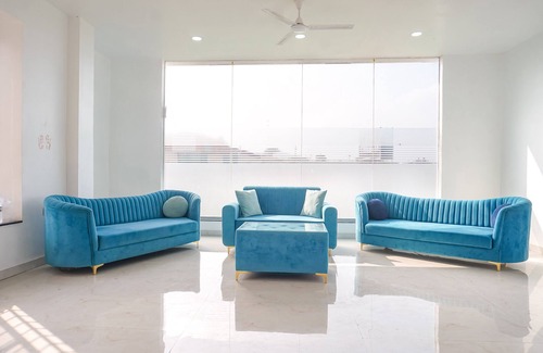 Jadhavwadi Hotel | Fabhotel Irra Executive
