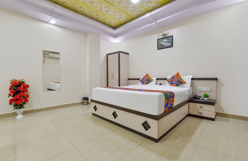 Raja Park Hotel | Fabhotel Pink Palace