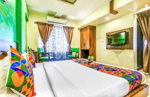 Wakad Hotel | FabHotel Ranjanas - Nr humkar Chowk