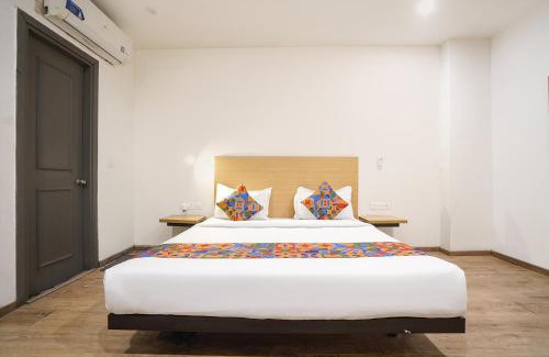 Baraula Hotel | FabHotel Royale 49