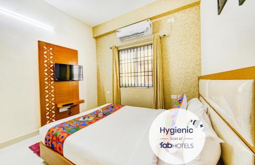 Vadapalani Hotel | FabHotel Sky Bay Residency - Near Kodambakkam Railway Station