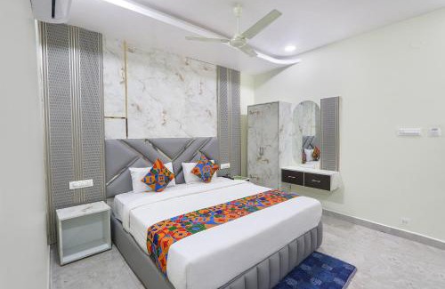 Khammam Hotel | FabHotel Sky Land