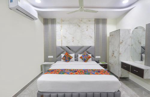 Khammam Hotel | FabHotel Sky Land