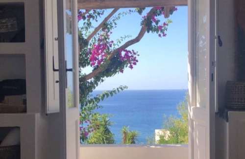 Panarea Villa | Fabio's house is located in a magical and enchanting place: Drautto.