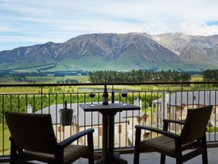 Windwhistle Resort | Fable Terrace Downs Resort by MGallery