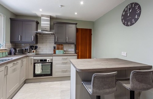 Kilmun House | Fabulous 3-bedroom bungalow overlooking the Holy Loch