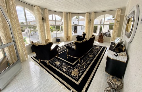 San Luis Villa | Fabulous 4 bedroom 3 bathroom large family villa with private pool