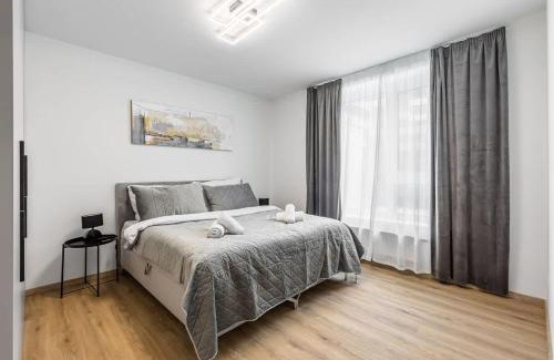 Ruzinov Apartment | Fabulous Apartment with Garden Terrace
