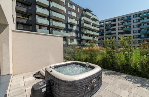 Ruzinov Apartment | Fabulous Apartment with Garden Terrace