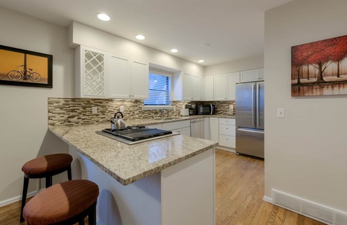 Downtown Apartment | Fabulous Downtown Kitchen!