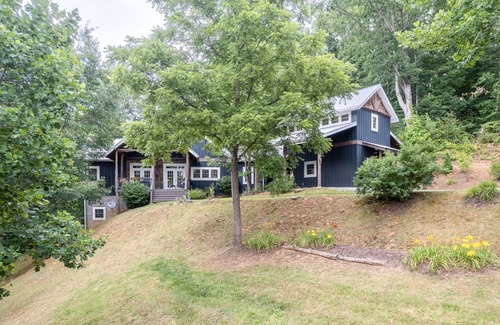 Asheville Apartment | Fabulous escape with firepit, stylish interior & central AC - near hiking