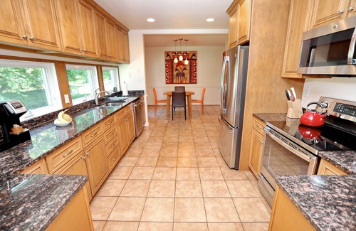 Bryans Road House | Fabulous PRIVATE Potomac WATERFRONT retreat, 2+acres, 4 bd/4 ba w/guest house