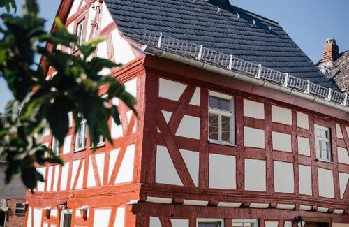 Rettert House | Fachwerkhaus