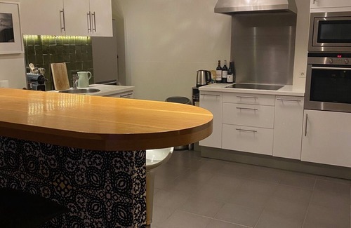 Le Pharo Apartment | Facing the sea, in a luxury residence, 2 min walk from the Catalans beach, parking