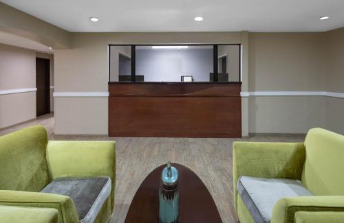 Nyack Hotel | FairBridge Inn Express Nyack