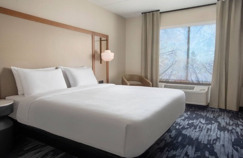 Henrietta Hotel | Fairfield by Marriott Rochester Henrietta/University Area