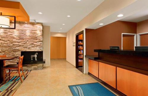 Mount Pleasant Hotel | Fairfield Inn Racine