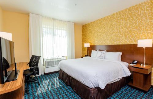 Bay City Hotel | Fairfield Inn & Suites by Marriott Bay City, Texas