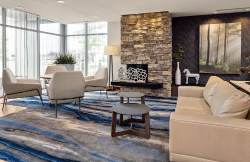 Waterloo Hotel | Fairfield Inn & Suites by Marriott Waterloo Cedar Falls