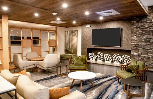 Sandston Hotel | Fairfield Inn & Suites by Marriott Richmond Airport