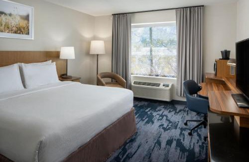 Villas Hotel | Fairfield Inn & Suites by Marriott Fort Myers Cape Coral