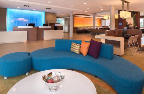 Huntington Hotel | Fairfield Inn & Suites by Marriott Huntington