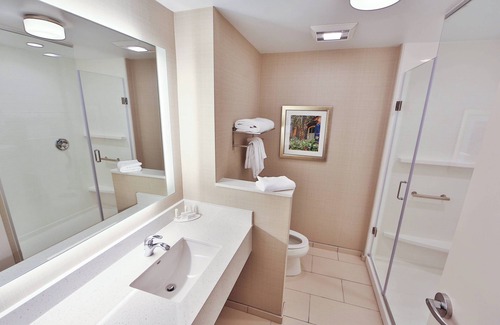 Savannah Hotel | Fairfield Inn & Suites by Marriott Savannah Midtown
