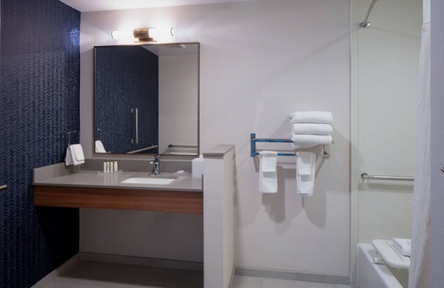 Somerset Hotel | Fairfield Inn & Suites by Marriott Somerset