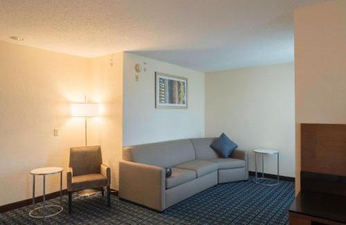 Streetsboro Hotel | Fairfield Inn & Suites by Marriott Cleveland Streetsboro