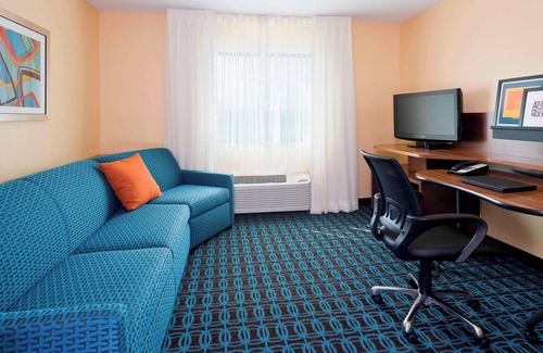 Park Central Hotel | Fairfield Inn & Suites Dallas Park Central