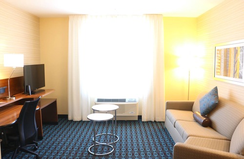 Plano Hotel | Fairfield Inn & Suites Dallas Plano North