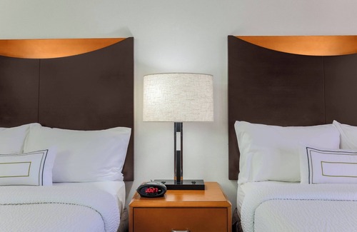 Mahwah Hotel | Fairfield Inn & Suites Mahwah