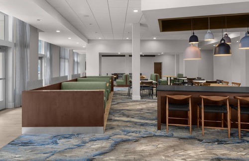 Yamacraw Village Hotel | Fairfield Inn & Suites Savannah Downtown/Historic District