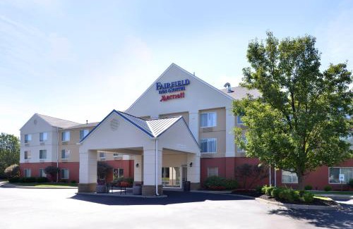 Jeffersonville Hotel | Fairfield Inn & Suites Louisville North