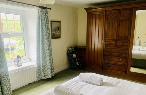 Eastgate House | Fairleas Farm - Idyllic Countryside Retreat