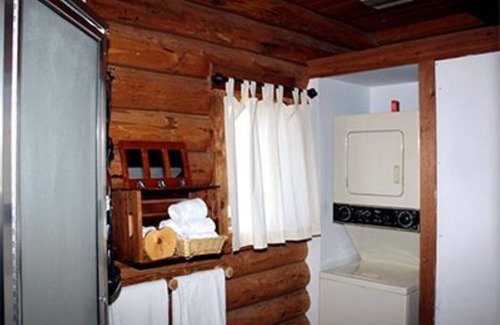 Fairmont Cabin | Fairmont Chalets Montana 3