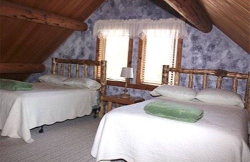 Fairmont Cabin | Fairmont Chalets Montana 4