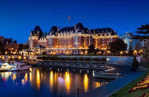 Inner Harbour Hotel | Fairmont Empress Hotel