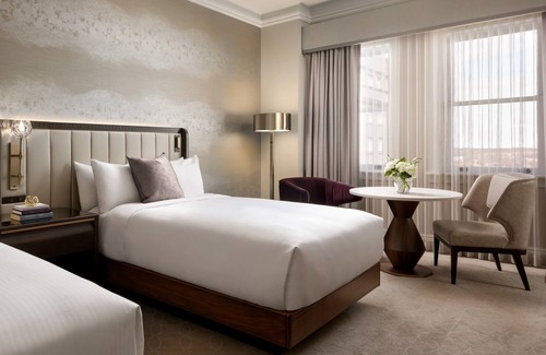 Downtown Edmonton Hotel | Fairmont Hotel Macdonald