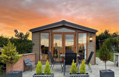 Newark upon Trent Ski Chalet | FAIRVIEW FARM Holiday Accommodation 14 Luxury Lodges, Cabins, Dog Friendly, Suitable for Couples, Families and Groups, Wedding Guests , Corporate events, Sleeps 2-65 guests in Ravenshead, Nottingham near Sherwood Forest, set in 88 acres