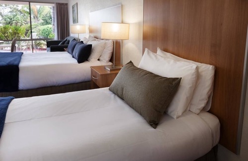 Pambula Hotel | Fairway Motor Inn