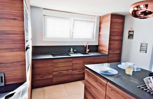 Amblainville House | faite une pause a la campagne a 45 minutes.