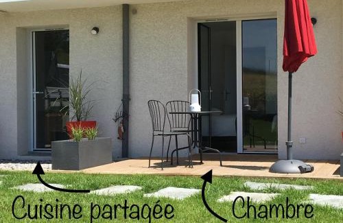 Poisy Bed & Breakfast | FalHappy House