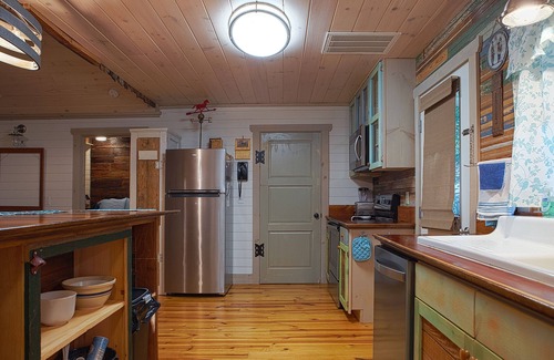 Travelers Rest House | Fall Fun at TRavelers Cottage!