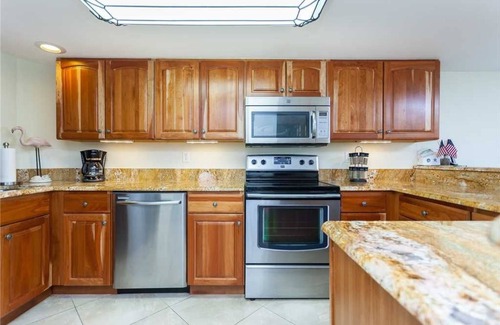 Daytona Beach Shores Condo | Fall Specials/3 night minimum - Direct Ocean - 905 - Pets 20 lbs and under