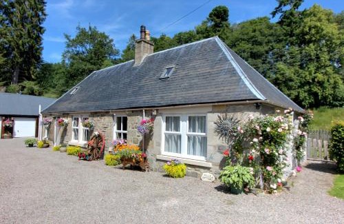 Glenlivet House | Falls Cottage