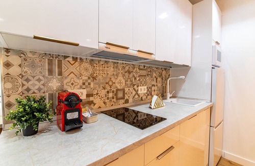 Valdepenas Apartment | Familiar Suite - MQ Suites Veronica