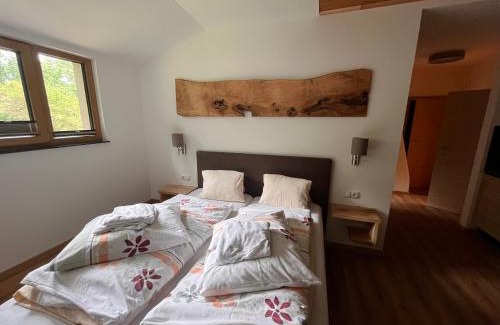 Gmuend in Kaernten House | Familienbauernhof Glawischnig-Hofer