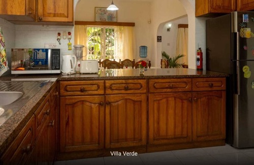 Bel Ombre Villa | Familienfreundliche Villa 5 Min. bis Strandlocal Host Bringt Kultur Näher