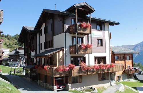 Bettmeralp Hotel | Familienhotel Garni Sporting